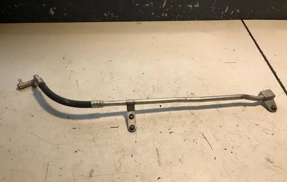 BMW 5 F10 F11 Air conditioning (A/C) pipe/hose 9201927 082031103