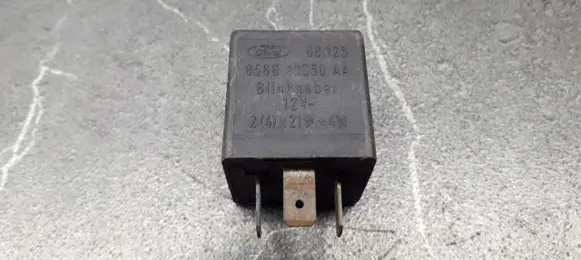 Ford Fiesta Fuel pump relay 856613350AA