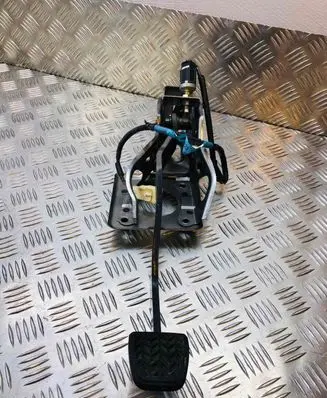 Toyota Corolla E120 E130 Brake pedal