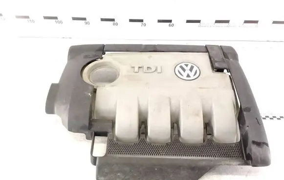 Volkswagen Touran I Engine cover (trim) 03G103907 03G103967N