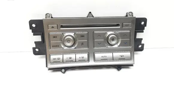 Jaguar XF X250 Climate control unit 8X2318C858AF