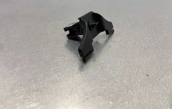 Mitsubishi Outlander Fuel tank cap lock 