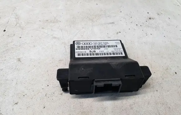Volkswagen Cross Touran I Gateway control module 1K0907530L