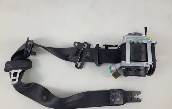 Volvo S60 Front seatbelt 616155700