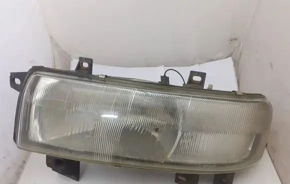 Renault Mascott Headlight/headlamp 38210748 952902A02HC