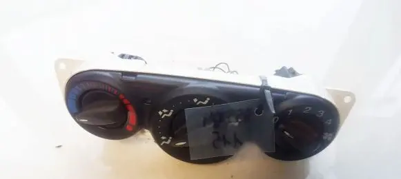 Ford Focus Climate control unit 98AB18C419