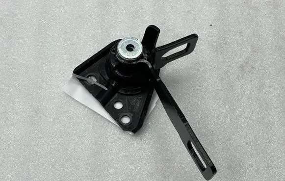 BMW 1 F40 Seat back rest lock catch 7469495