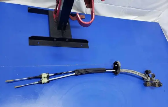 Saab 9-3 Ver2 Gear shift cable linkage 12785900