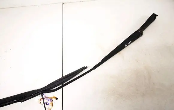 Skoda Fabia Mk1 (6Y) Front wiper blade arm 6y1955410