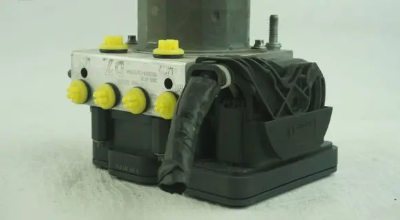 Nissan Pulsar ABS Pump 476603ZU0B 0265261022 0265956165