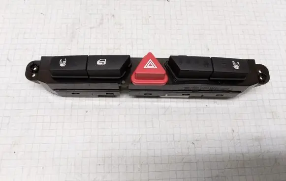 KIA Ceed Seat heating switch 937001H000 937001H010