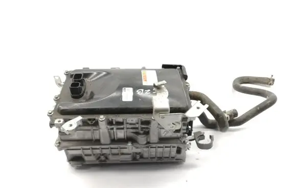 Toyota C-HR I Voltage converter inverter G920047241