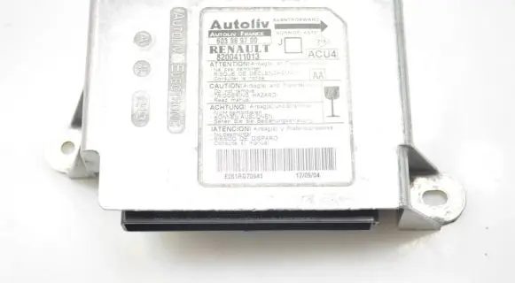 Renault Scenic II - Grand scenic II Airbag control unit/module 8200411013