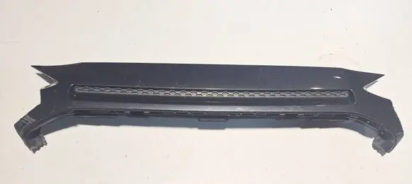 Front bumper upper radiator grill