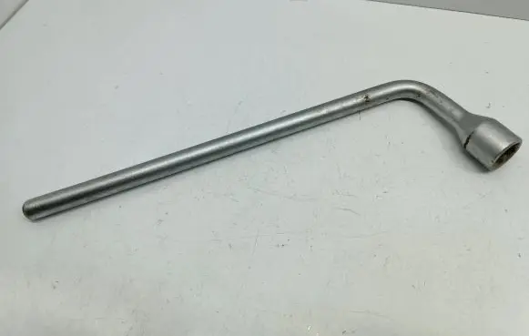 Mercedes-Benz CLK A209 C209 Wheel nut wrench 1205810246 A1205810246