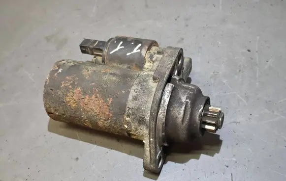 Audi TT Mk1 Starter motor 