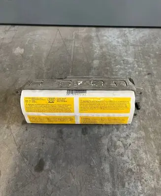 Audi A3 S3 8P Passenger airbag 8P0880202