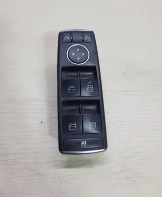 Mercedes-Benz B W246 W242 Electric window control switch A1669054300 10021506