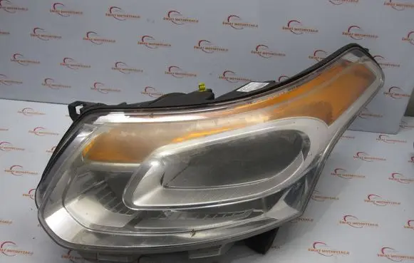 Citroen C3 Picasso Headlight/headlamp 9681874080