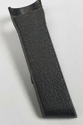 Porsche Cayenne (9PA) Rear seat rail trim cover 