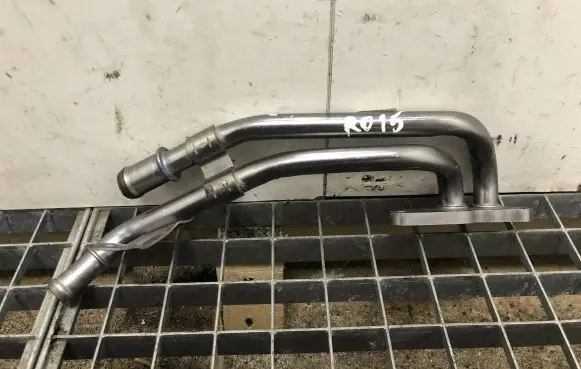 Chevrolet Camaro Engine coolant pipe/hose 12647307
