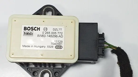 Jaguar XF X250 ESP acceleration yaw rate sensor 8W83-14B296-AD