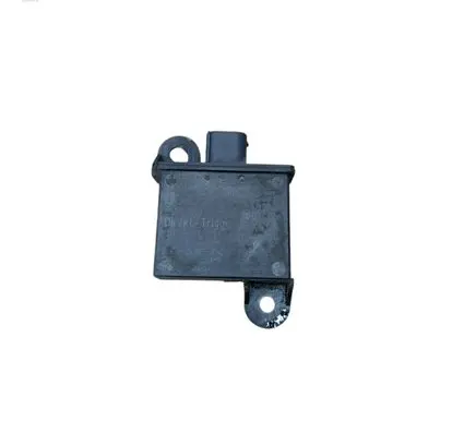 Volkswagen Touareg II Tire pressure sensor 7PP907283 C3702A