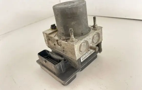Audi A4 S4 B7 8E 8H ABS Pump 8E0910517B 8E0614517AT