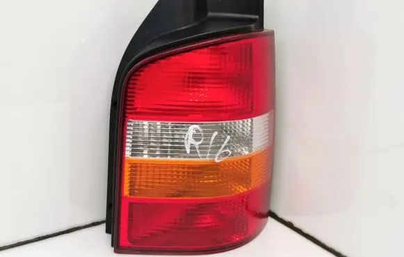 Volkswagen Transporter - Caravelle T5 Rear/tail lights 7H0945096G THK166