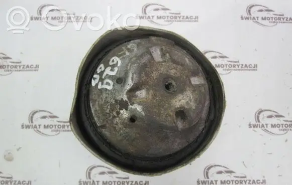 Mercedes-Benz CLC CL203 Engine mount bracket 3618315