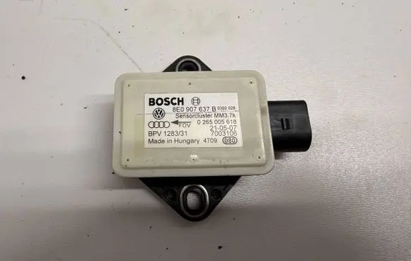 Audi A6 S6 C6 4F ESP acceleration yaw rate sensor 8E0907637B 7003106 0265005618