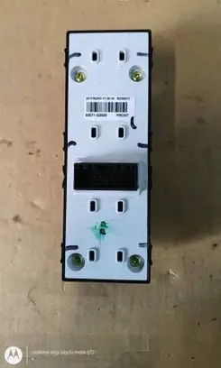 Hyundai i30 Quarter vent window switch 201702031 93571G3030