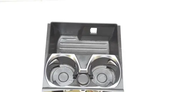 Cup holder front
