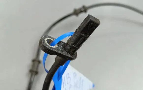 Mercedes-Benz A W176 ABS brake wheel speed sensor A2465402510