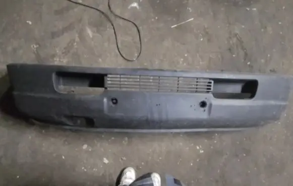 Volkswagen II LT Front bumper