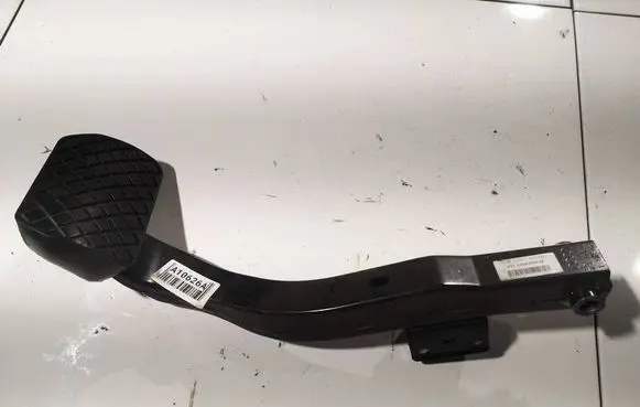 Audi A6 S6 C6 4F Brake pedal 