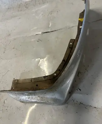 Mitsubishi Montero Rear arch trim 