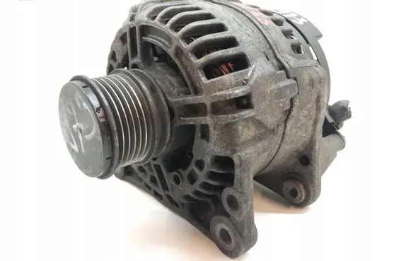 Volkswagen Bora Generator/alternator 038903023L