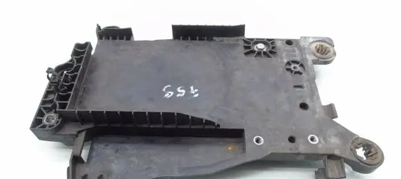 Battery box tray