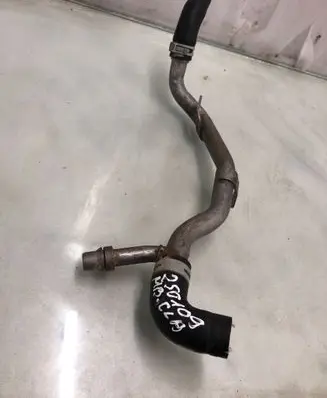 Mercedes-Benz CLA C117 X117 W117 Engine coolant pipe/hose A1332000551