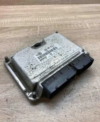 Volkswagen Golf IV Engine control unit/module ECU 038906012M 0281001979 72VAG