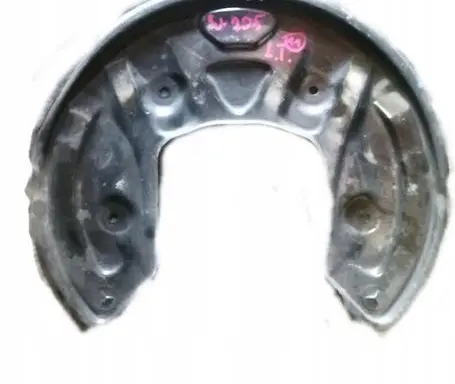 Mercedes-Benz C W205 Rear brake disc plate dust cover 