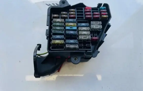 Fuse box set