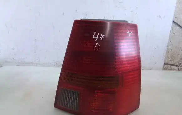 Volkswagen Golf IV Rear/tail lights