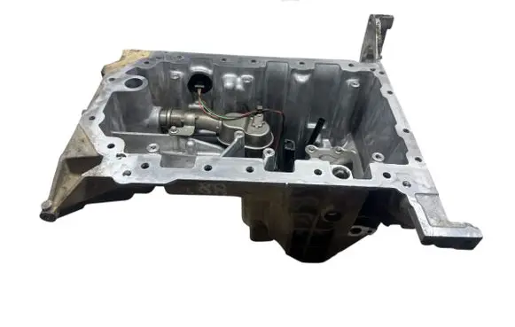 Land Rover Range Rover Sport L494 Oil sump 9H2Q6675BD