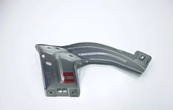 Volkswagen T-Cross Fender mounting bracket 2GM821135 302102S