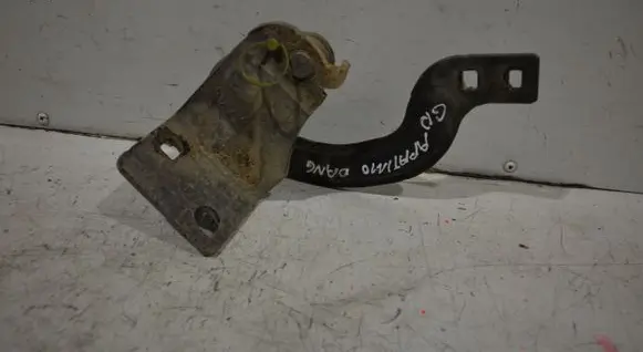 Peugeot 3008 I Tailgate/trunk/boot hinge 9683213680D