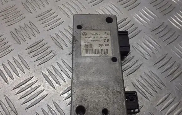 Mercedes-Benz Vaneo W414 Voice control module A0028202626