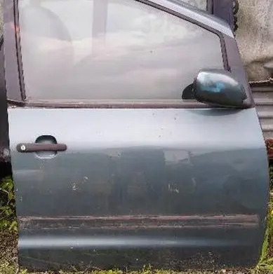 Ford Galaxy Front door