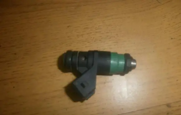 Renault Megane II Fuel injector itgm60